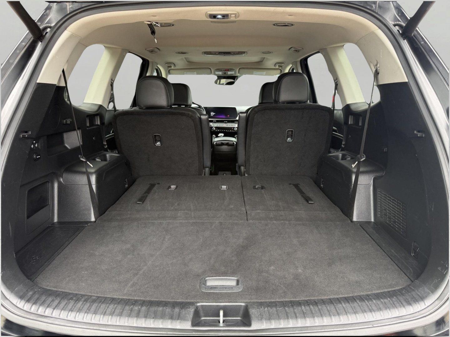 Used 2025 Kia Telluride S AWD/4WD image 17