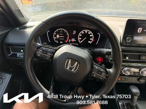 Used 2025 Honda Civic Sport image 17