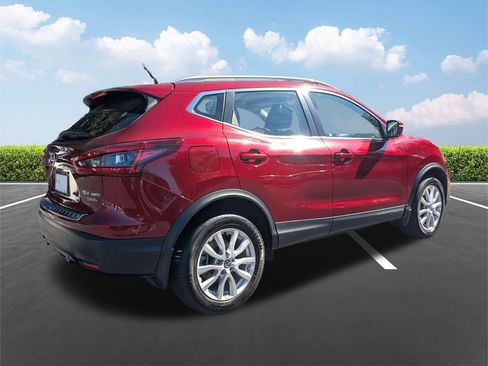 Used 2022 Nissan Rogue Sport SV image 4