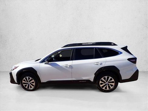 Certified 2024 Subaru Outback Premium image 2