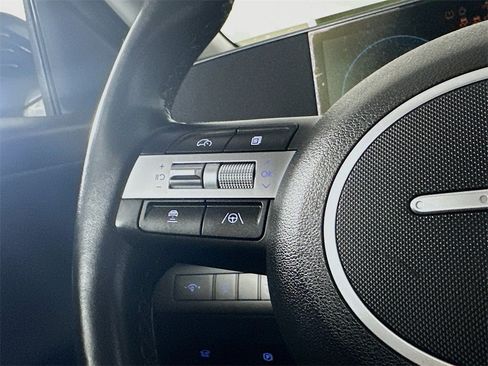 Used 2024 Hyundai Kona Limited image 25