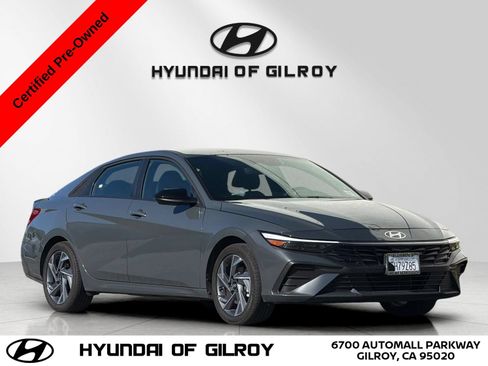 Certified 2025 Hyundai Elantra Sport FWD image 9