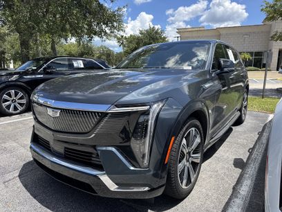 Used 2025 Cadillac Escalade IQ Luxury 2