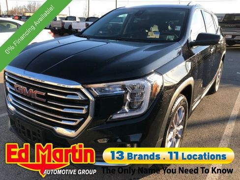 Certified 2022 GMC Terrain SLT w/ Tech Package image 1