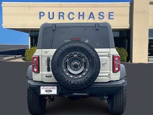 New 2025 Ford Bronco Badlands w/ Sasquatch Package image 4