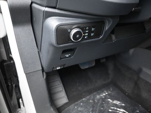 New 2026 Ford Bronco Outer Banks AWD/4WD image 13