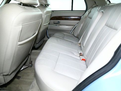 Used 2008 Mercury Grand Marquis LS image 25