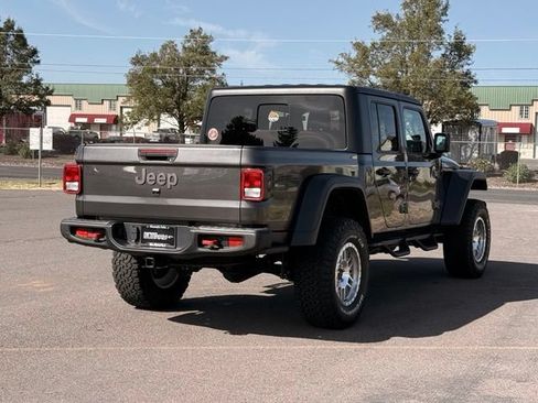 Used 2023 Jeep Gladiator Rubicon w/ Trailer Tow Package AWD/4WD image 5