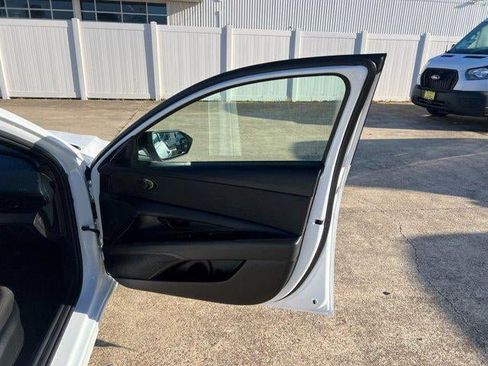 New 2026 Hyundai Elantra SEL Sport Premium FWD image 68