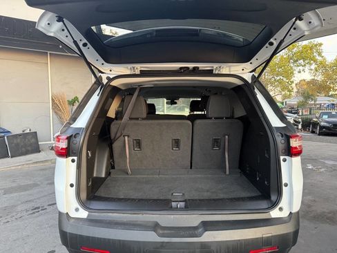 Used 2018 Chevrolet Traverse LS w/ LPO, Floor Liner Package image 5