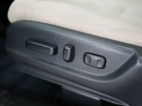 Used 2015 Honda CR-V EX image 42