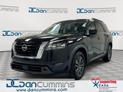 Used 2023 Nissan Pathfinder SV