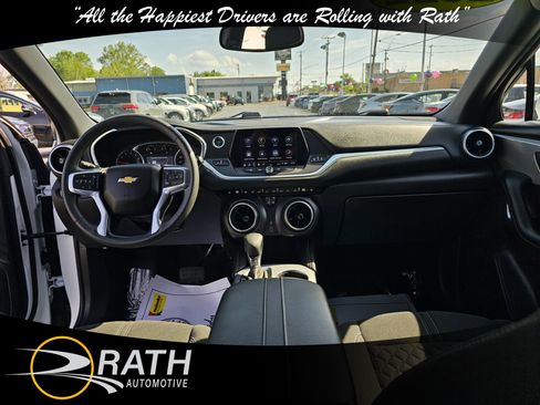 Used 2022 Chevrolet Blazer LT AWD/4WD image 14