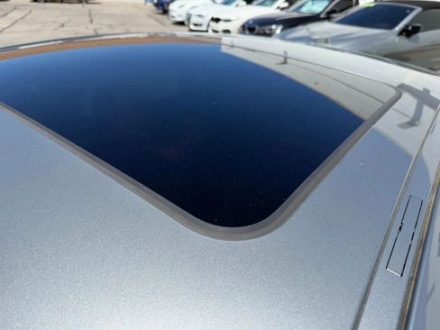 Used 2023 BMW i4 eDrive35 w/ Premium Package RWD image 8