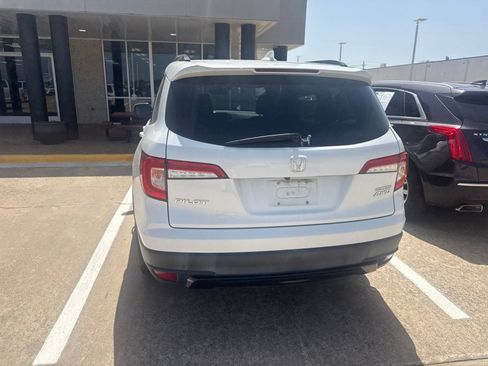 Used 2021 Honda Pilot Special Edition image 9