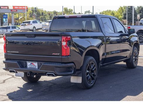 Used 2022 Chevrolet Silverado 1500 RST AWD/4WD image 3