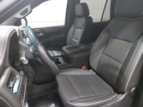 Used 2022 GMC Yukon SLT w/ SLT Luxury Package image 17