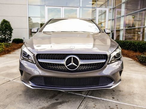 Used 2018 Mercedes-Benz CLA 250 w/ Premium Package image 7