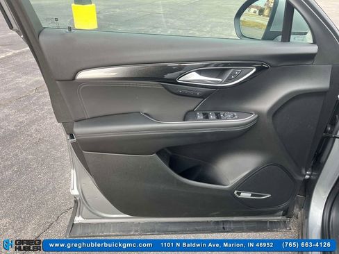 Used 2024 Buick Envision Preferred image 18