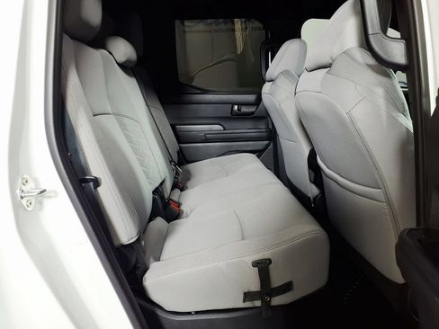 Used 2025 Toyota Tacoma SR5 RWD image 10
