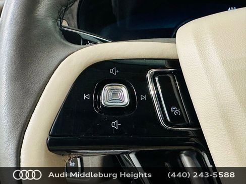 Used 2022 Lincoln Corsair Reserve w/ Equipment Group 201A AWD/4WD image 15