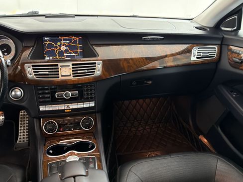 Used 2013 Mercedes-Benz CLS 550 4MATIC image 30