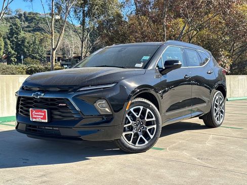 New 2026 Chevrolet Blazer RS w/ Driver Confidence II Package image 2