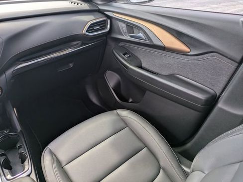 Used 2023 Chevrolet TrailBlazer ACTIV image 16