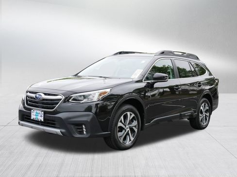 Used 2021 Subaru Outback Limited AWD/4WD image 3