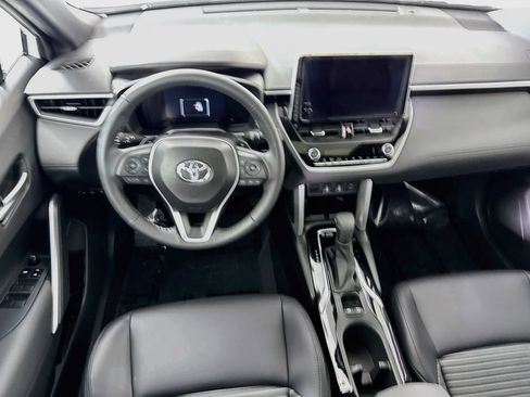 Certified 2024 Toyota Corolla Cross AWD Hybrid w/ Convenience Package image 4