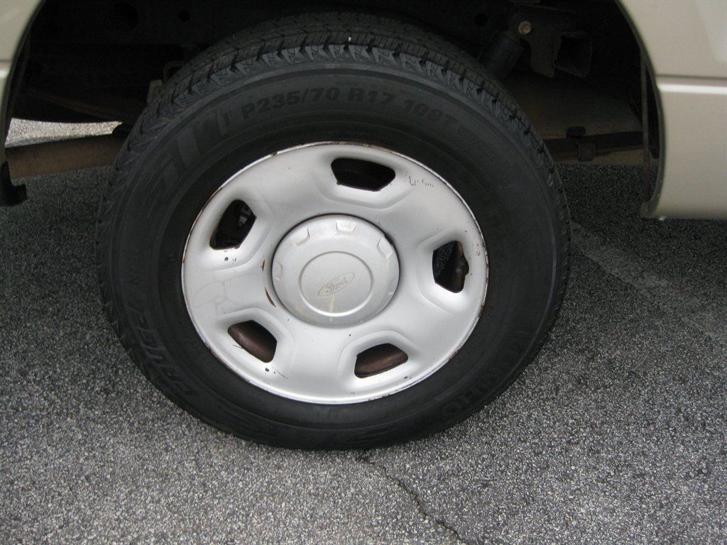 Used 2007 Ford F150 XL RWD image 9