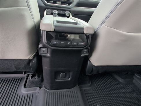 Certified 2026 Toyota Grand Highlander AWD image 17