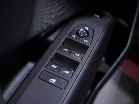 Used 2025 BMW X3 xDrive30i w/ M Sport Package image 16