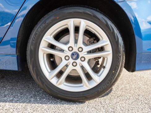 Used 2018 Ford Fusion S FWD image 33