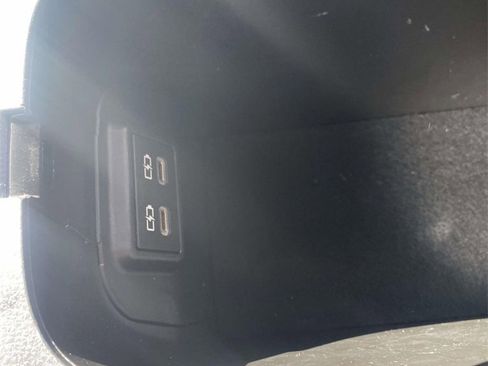 Used 2023 Toyota RAV4 XLE image 23