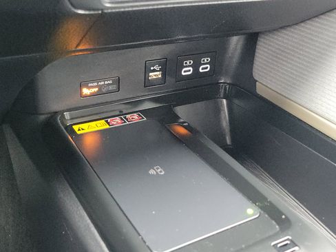 Certified 2025 Toyota Camry SE image 29