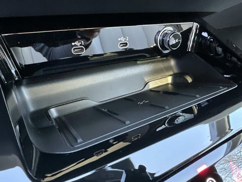 New 2026 Audi A6 Premium Plus AWD/4WD image 19