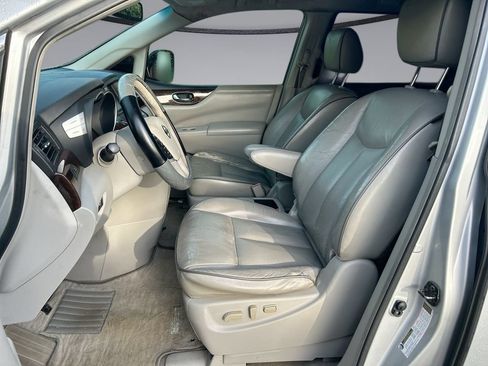 Used 2012 Nissan Quest LE w/ Value Cargo Pkg FWD image 11
