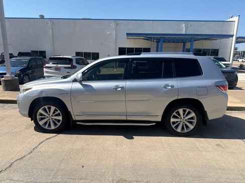 Used 2013 Toyota Highlander Limited AWD/4WD image 4