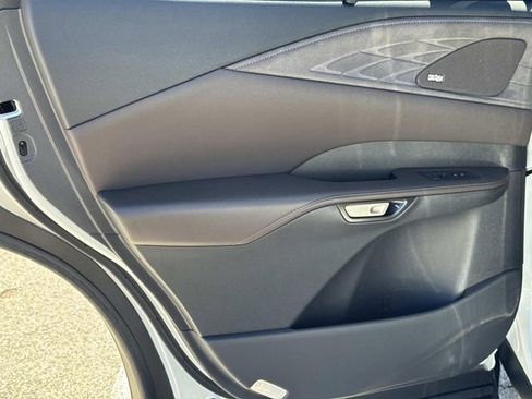 New 2026 Lexus RX 450h AWD image 12