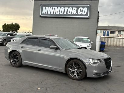 Used 2019 Chrysler 300 S