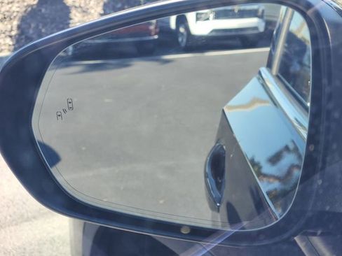 Used 2022 Lexus RX 350L FWD w/ Premium Package image 25