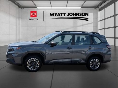 Used 2026 Subaru Forester w/ Base/Premium Plus Package AWD/4WD image 2