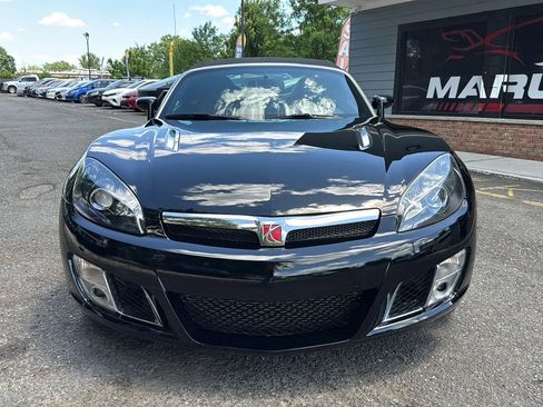 Used 2007 Saturn Sky Red Line RWD image 2