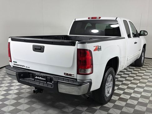 Used 2011 GMC Sierra 1500 SLE w/ Power Tech Package image 5