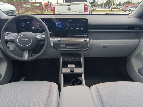 New 2026 Hyundai Kona Limited FWD image 18