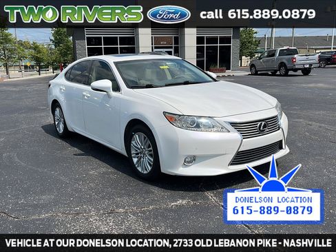 Used 2013 Lexus ES 350 w/ Luxury Pkg FWD image 2