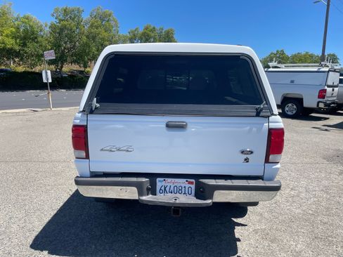 Used 2000 Ford Ranger XLT AWD/4WD image 4