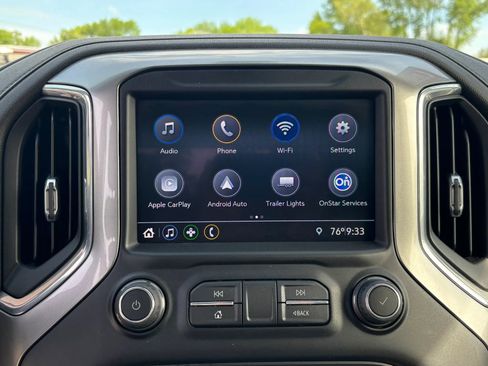 Used 2021 Chevrolet Silverado 1500 LT w/ Z71 Off-Road Package image 23