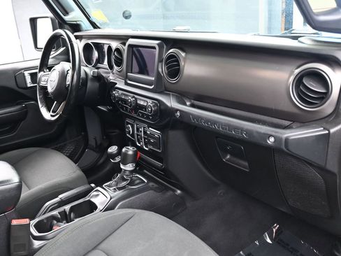 Used 2020 Jeep Wrangler Unlimited Sport S image 51